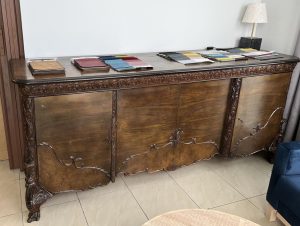 Μπουφές Αντίκα, Μασίφ καρυδιά 225x98x63cm