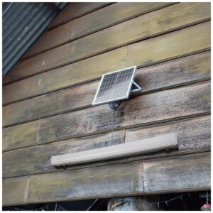 LED ηλιακό γραμμικό φωτιστικό 18W, 3 σε 1 φωτισμός CCT με λευκό σώμα και χειριστήριο 6500