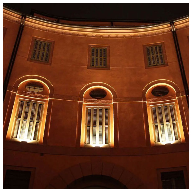 V-TAC Προβολέας LED SMD 200W Samsung Chip με Αισθητήρα Μέρας-Νύχτας 20000lm Μαύρο Σώμα Ζεστό Λευκό 20181