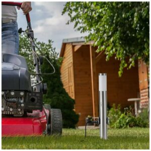 V-TAC Επιδαπέδιο Φωτιστικό Κήπου Κολωνάκι E27 60cm 100° Στρογγυλό Αδιάβροχο IP44 με Αισθητήρα Κίνησης και 2 Πρίζες Ανοξείδωτο Ατσάλι Σατινέ Νίκελ Σώμα 8977